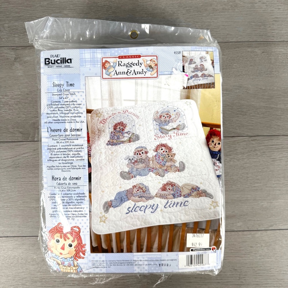 Bucilla Raggedy Ann Andy Stamped Cross Stitch Crib Cover Kit 45587 34x43 2010 US